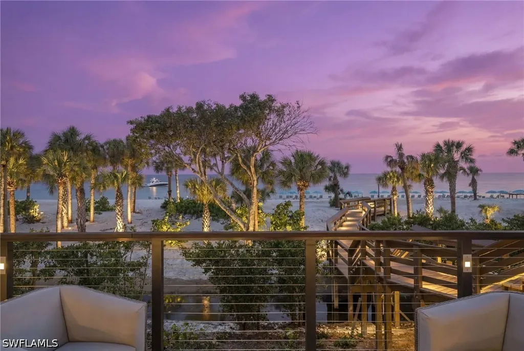 8473 Bay Colony Drive Naples FL 34108