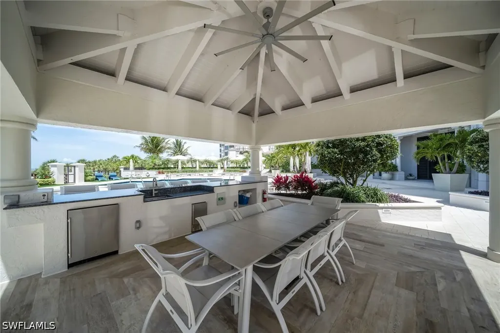 8473 Bay Colony Drive Naples FL 34108