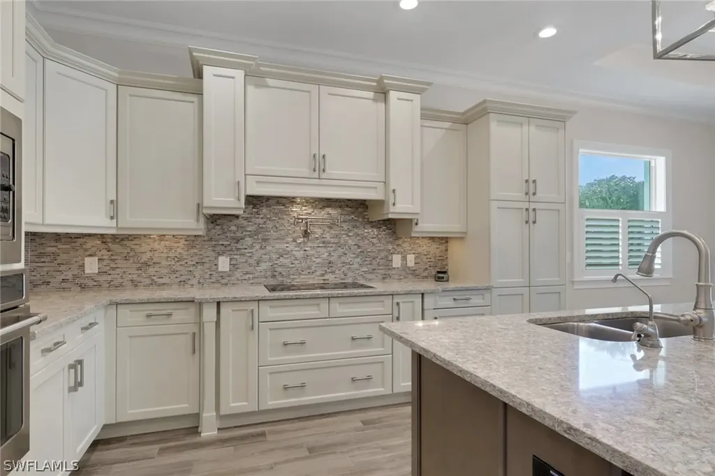 6482 Warwick Avenue Naples FL 34113