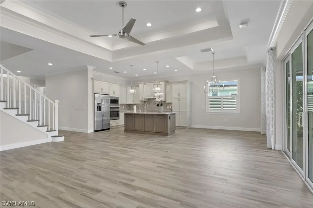6482 Warwick Avenue Naples FL 34113