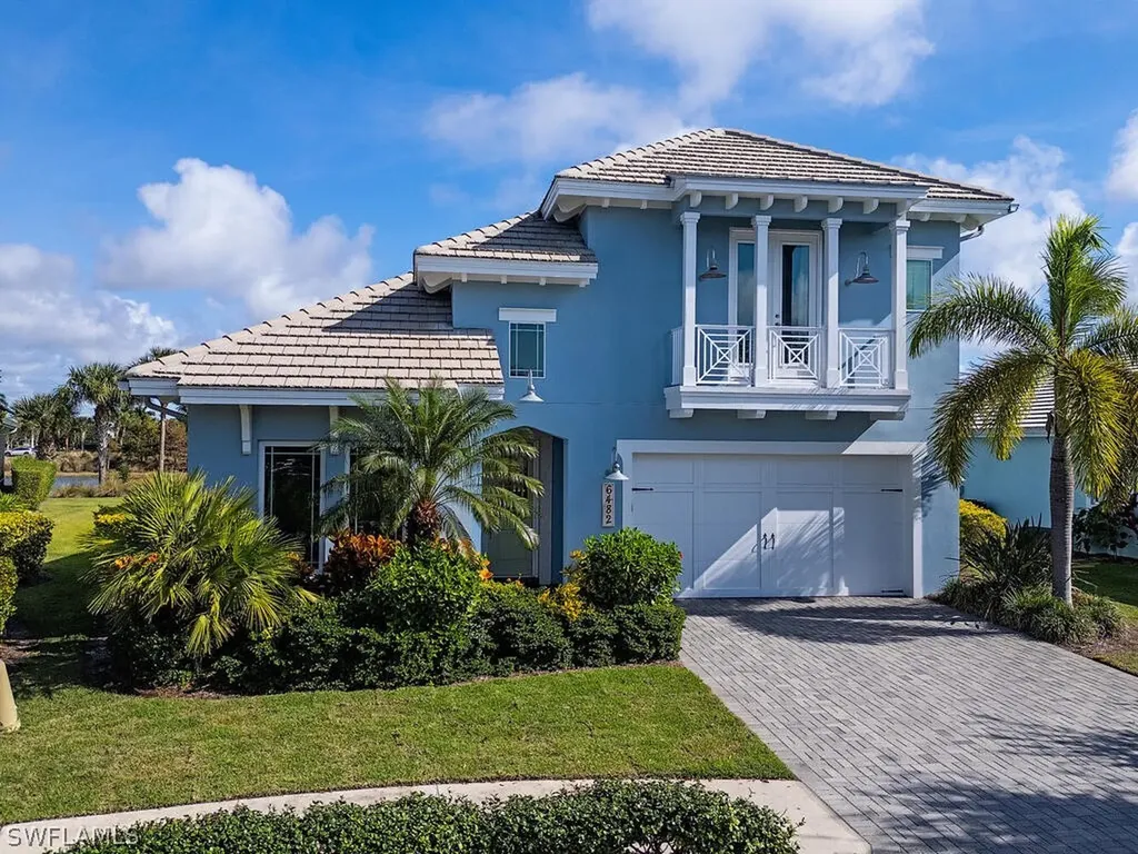 6482 Warwick Avenue Naples FL 34113