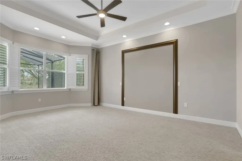 6482 Warwick Avenue Naples FL 34113