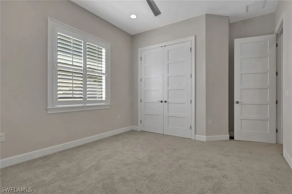 6482 Warwick Avenue Naples FL 34113