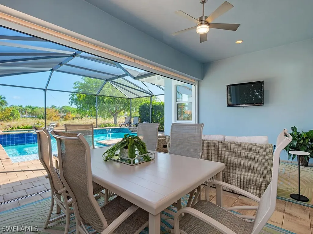 6482 Warwick Avenue Naples FL 34113