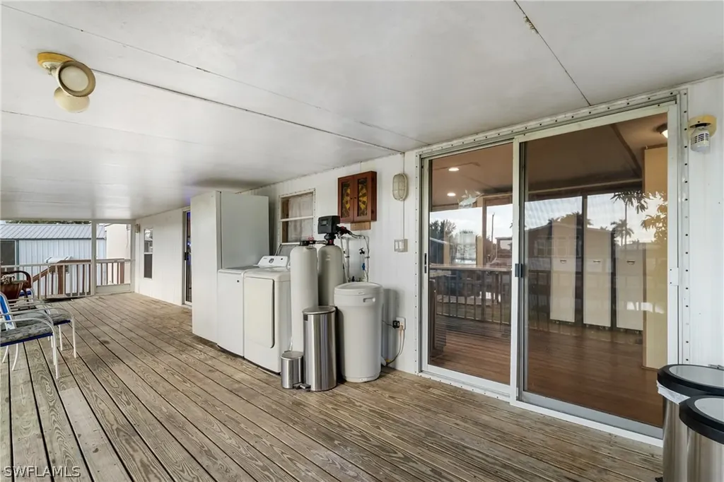 17 Spoonbill Avenue Everglades City FL 34139