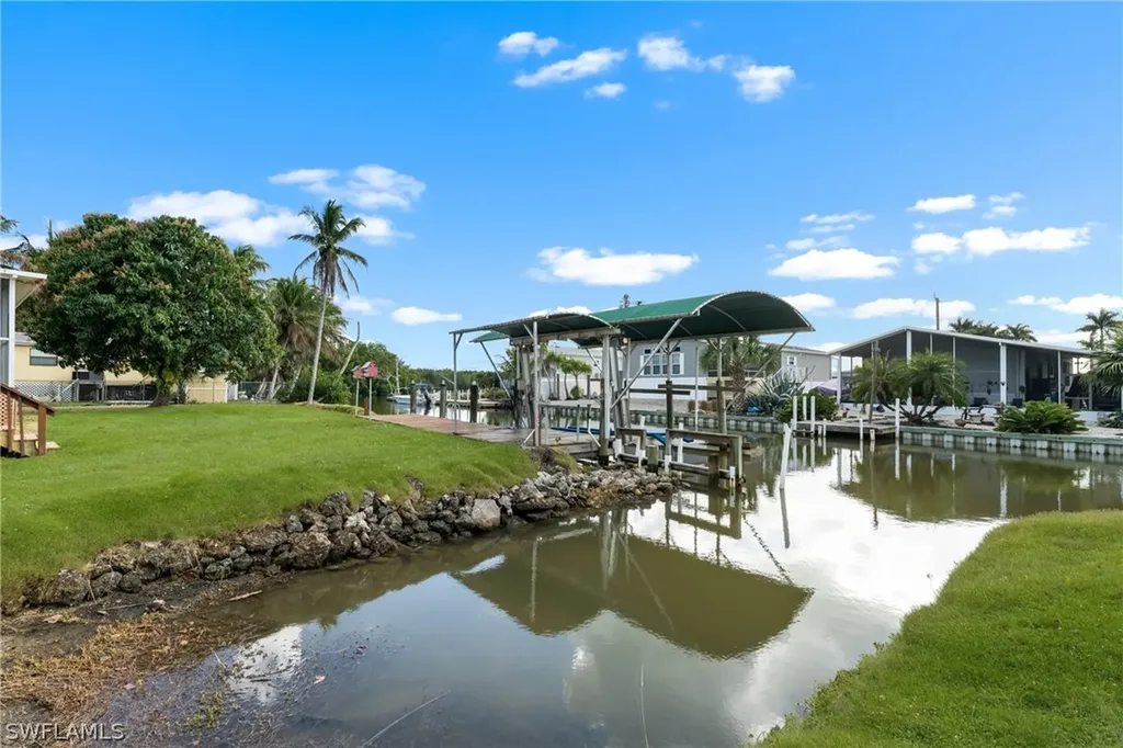 17 Spoonbill Avenue Everglades City FL 34139