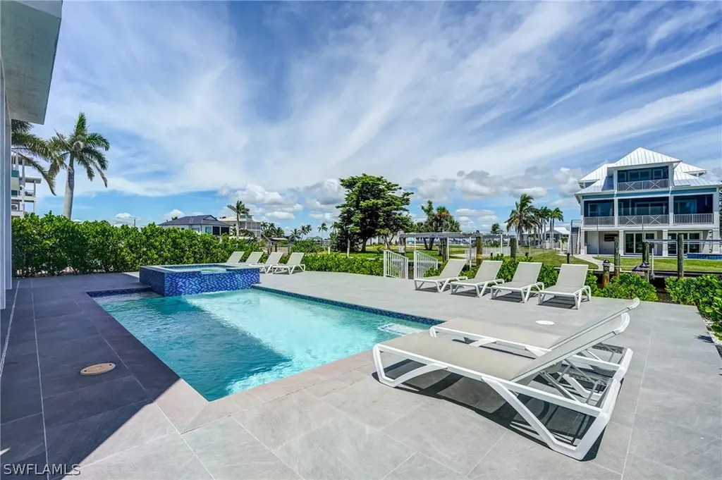 661 Estero Boulevard Fort Myers Beach FL 33931