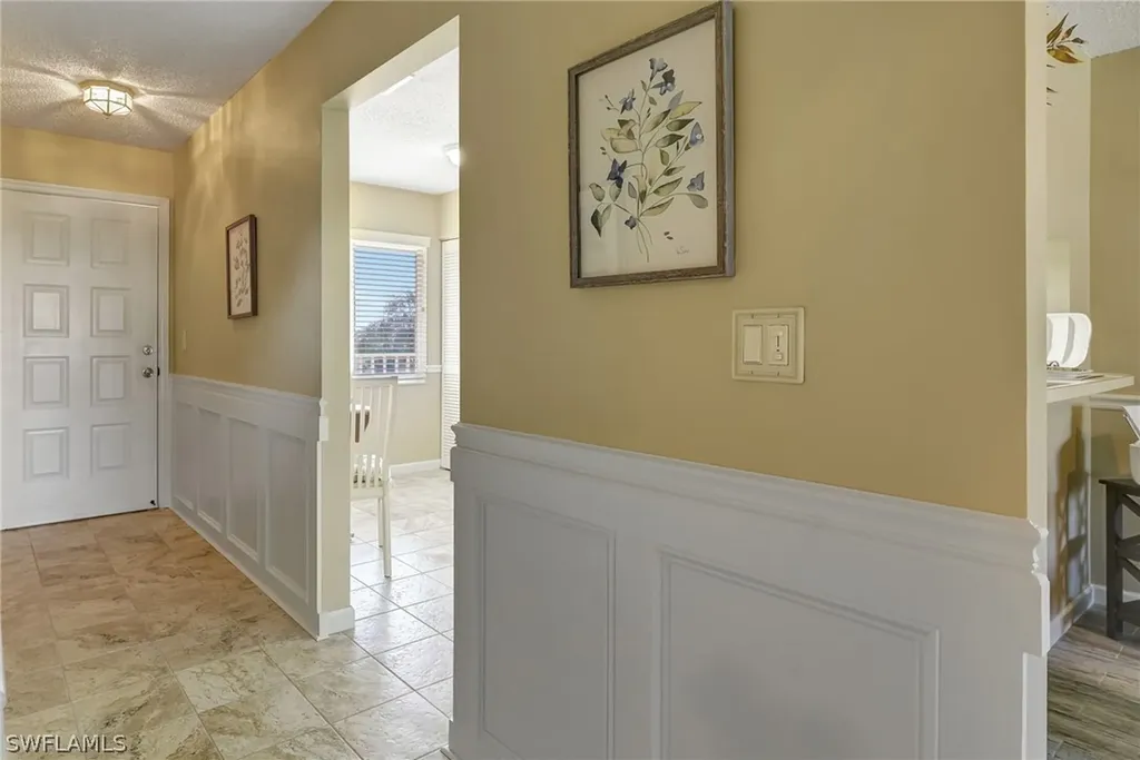 3062 Sandpiper Bay Circle Naples FL 34112