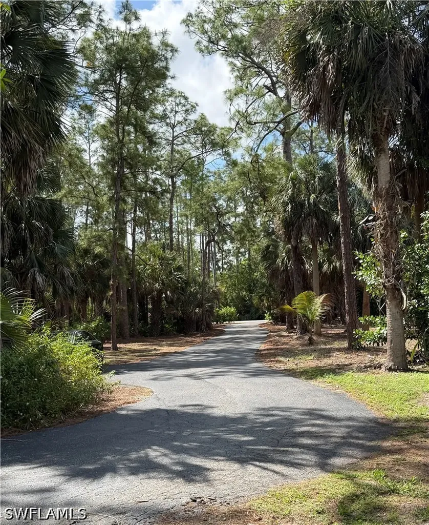 5281 Teak Wood Drive Naples FL 34119
