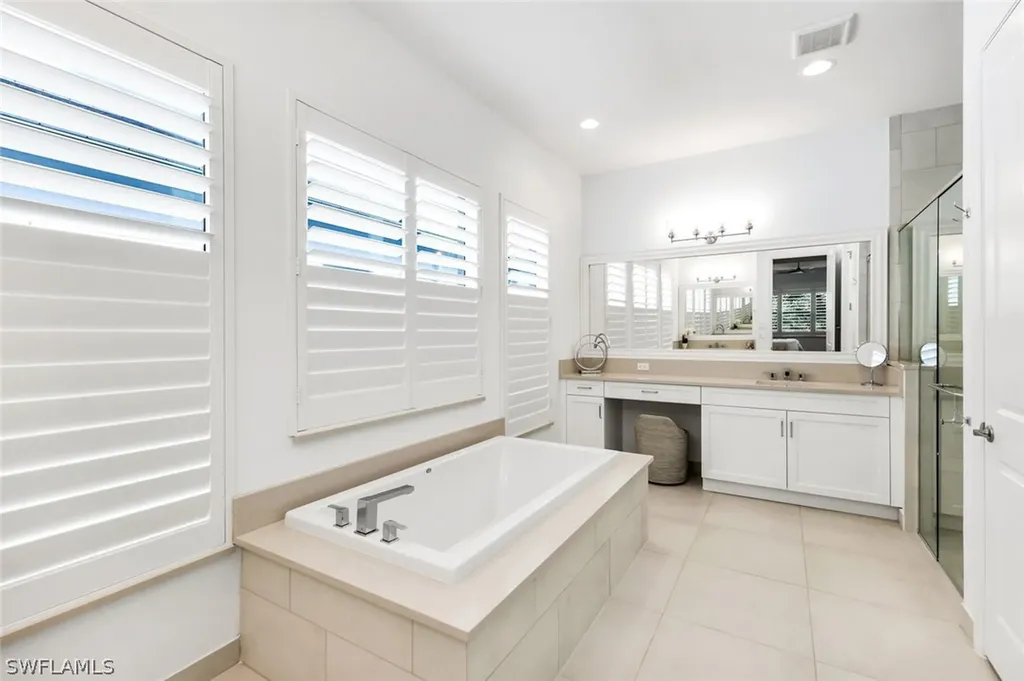 12255 Bonnet Drive Naples FL 34120