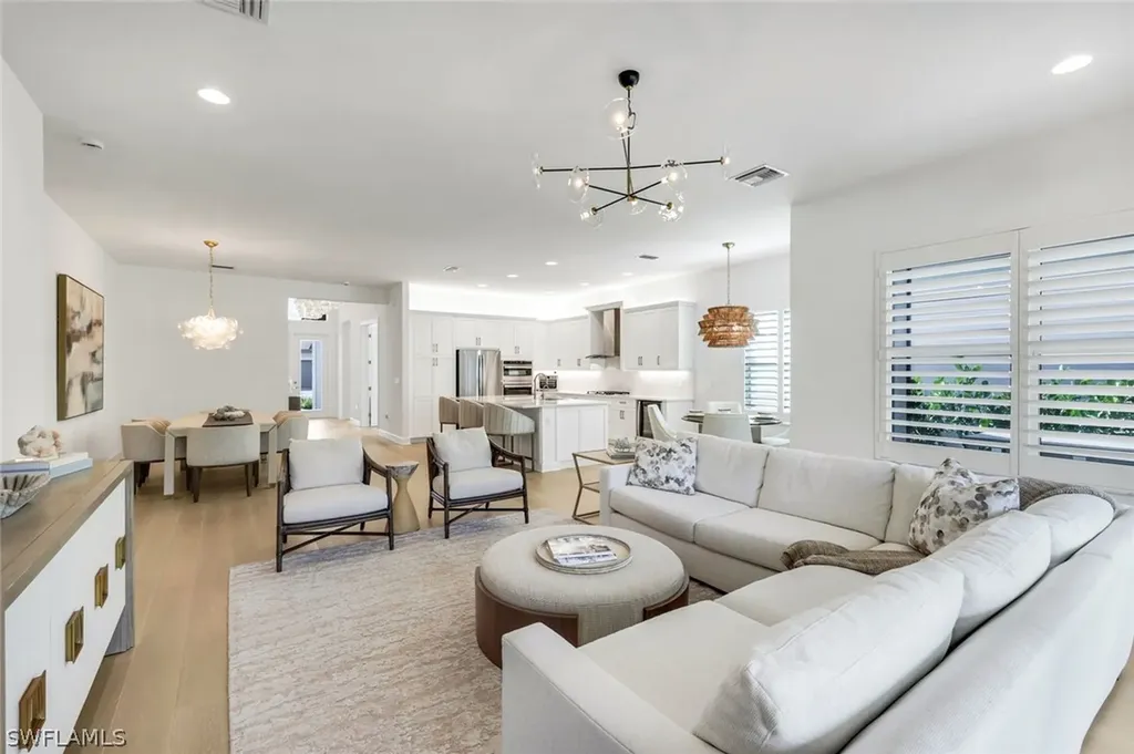 12255 Bonnet Drive Naples FL 34120