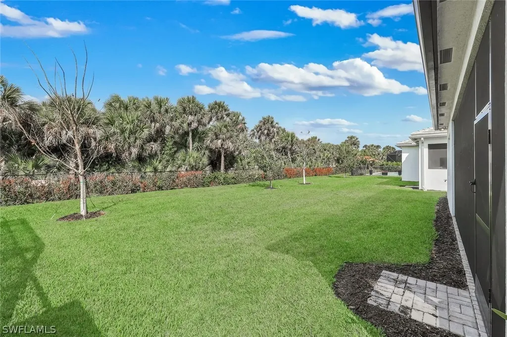 12255 Bonnet Drive Naples FL 34120
