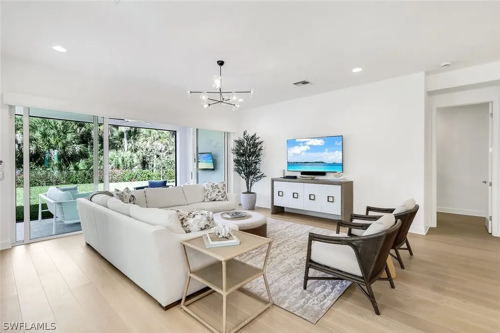12255 Bonnet Drive Naples FL 34120