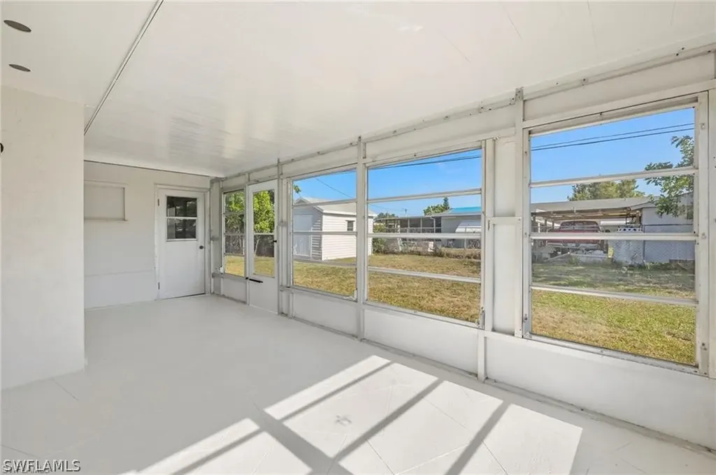 1334 Ellendale Circle Lehigh Acres FL 33936