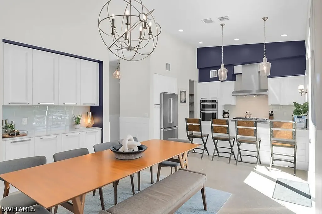 255 Columbus Way Marco Island FL 34145