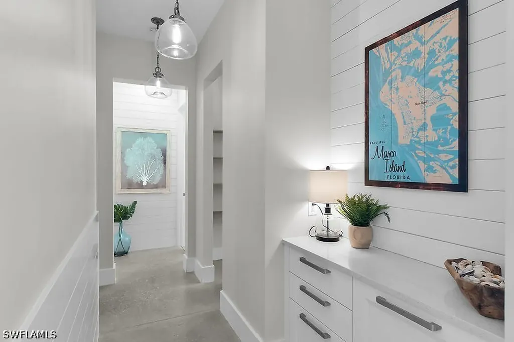 255 Columbus Way Marco Island FL 34145