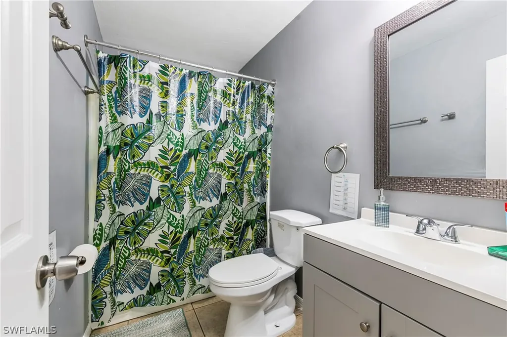 2040 46th Terrace SW Naples FL 34116