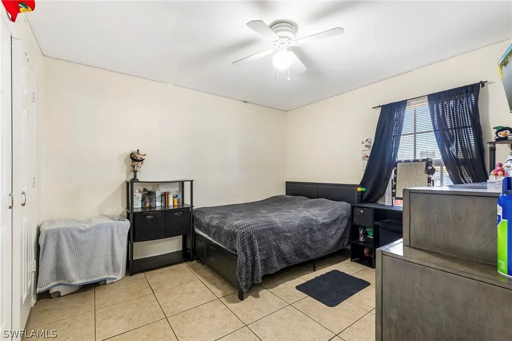 2040 46th Terrace SW Naples FL 34116