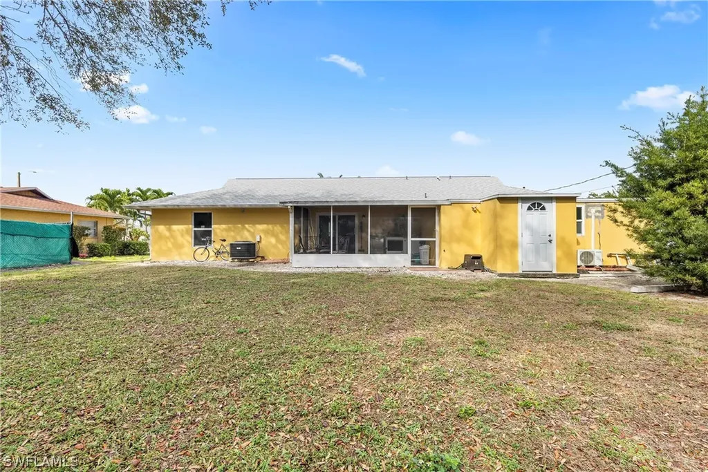 2040 46th Terrace SW Naples FL 34116