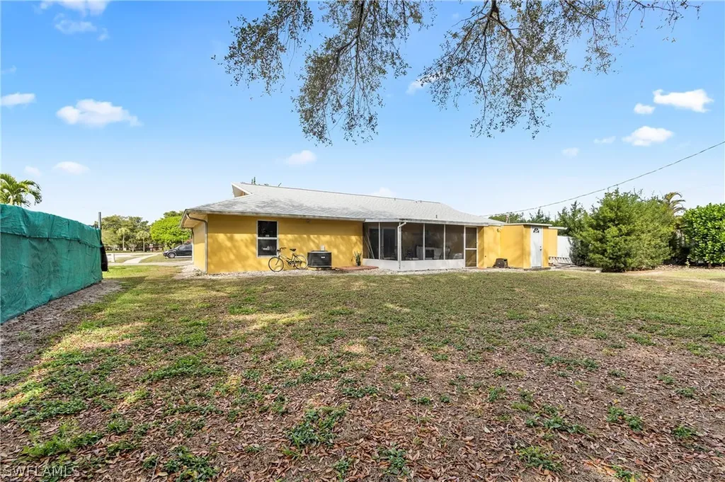 2040 46th Terrace SW Naples FL 34116