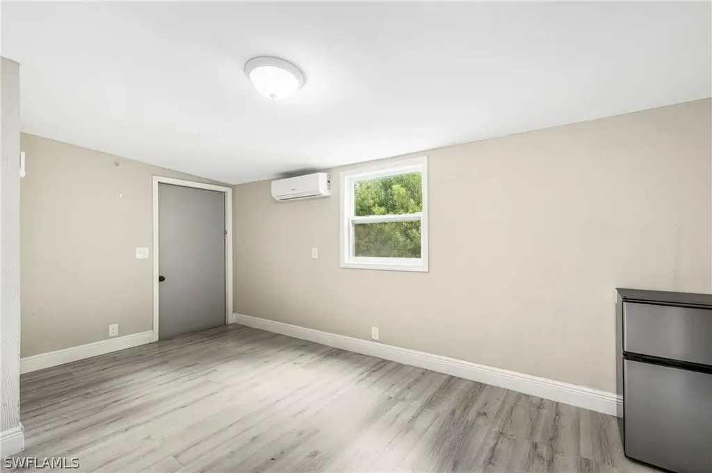 2040 46th Terrace SW Naples FL 34116