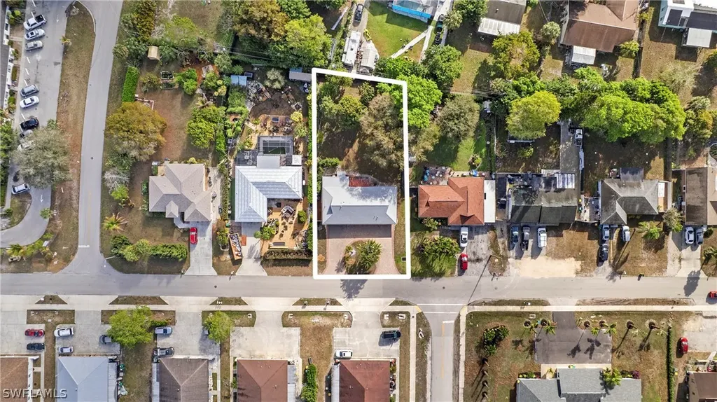 2040 46th Terrace SW Naples FL 34116