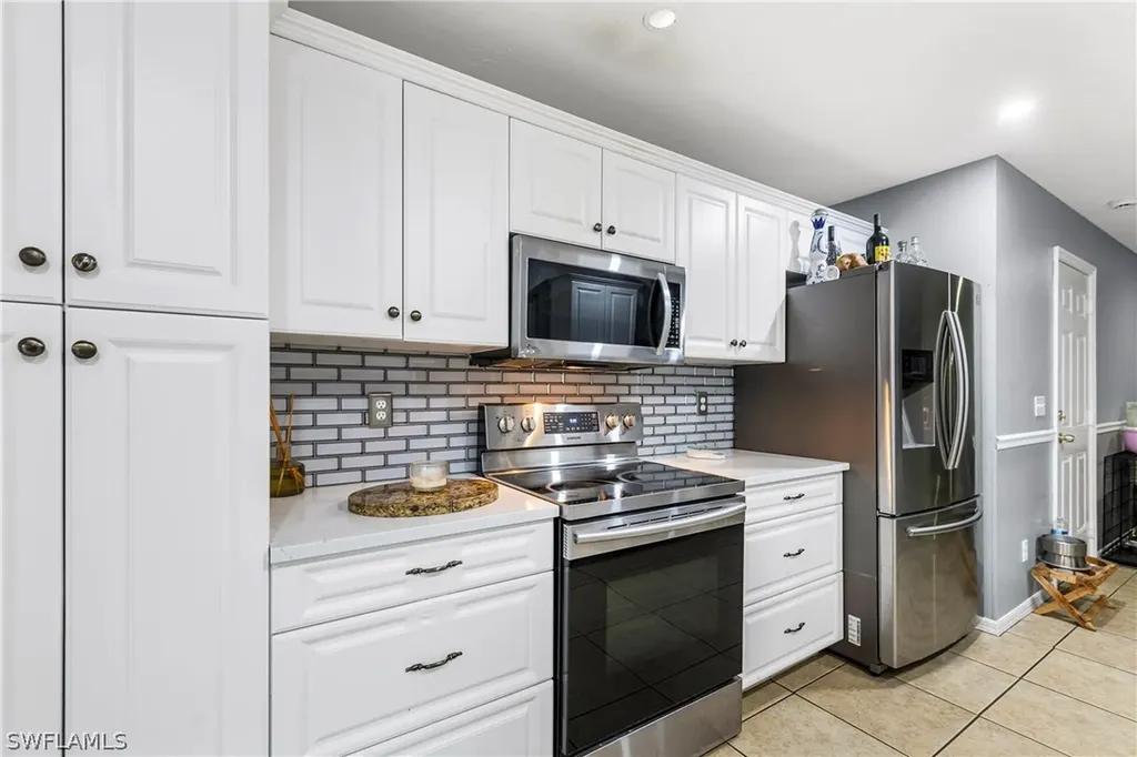 2040 46th Terrace SW Naples FL 34116