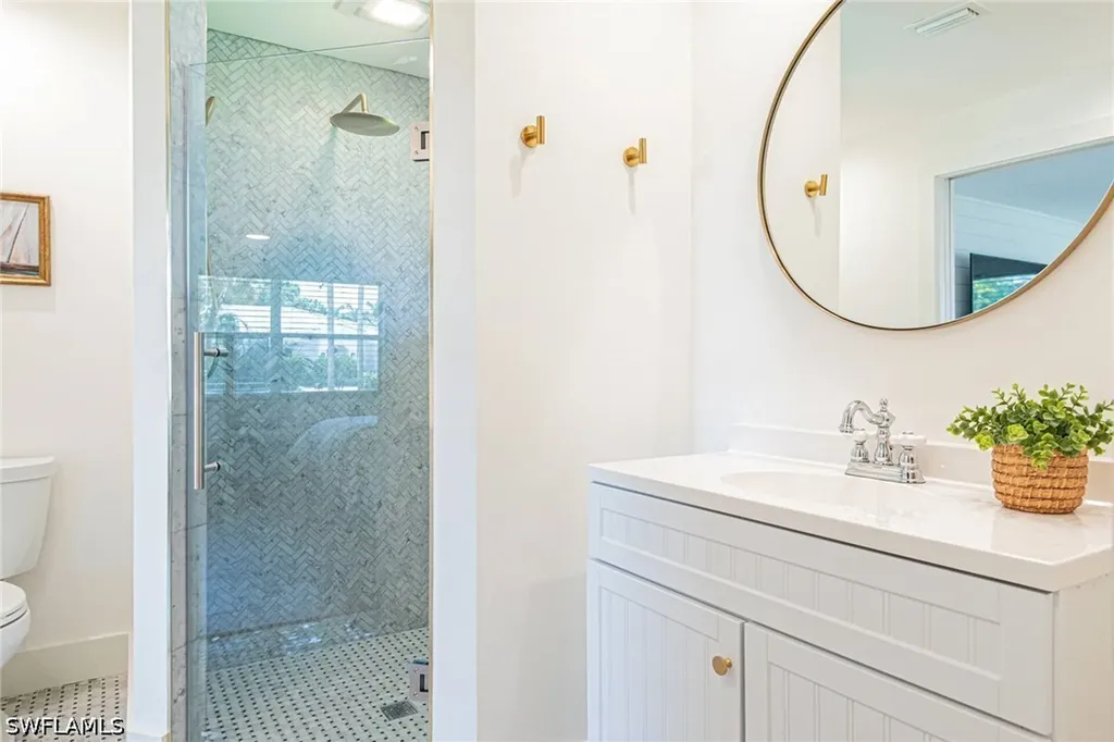 1530 Mandarin Road Naples FL 34102