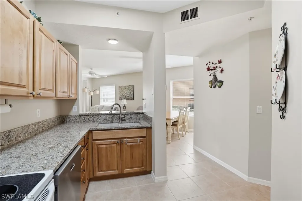 6560 Huntington Lakes Circle Naples FL 34119