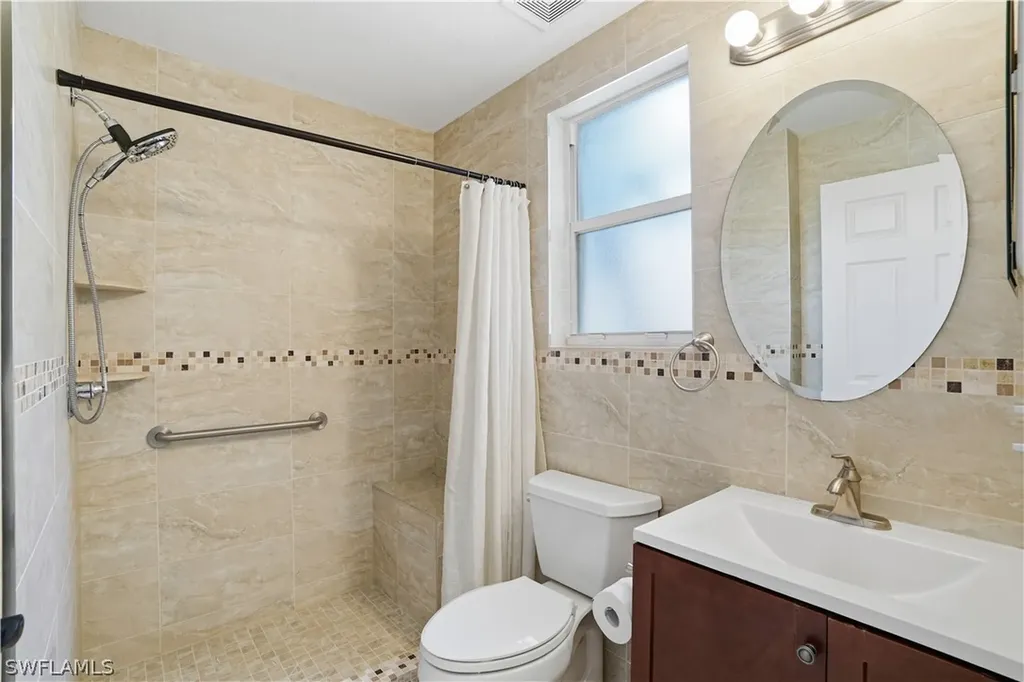 6560 Huntington Lakes Circle Naples FL 34119