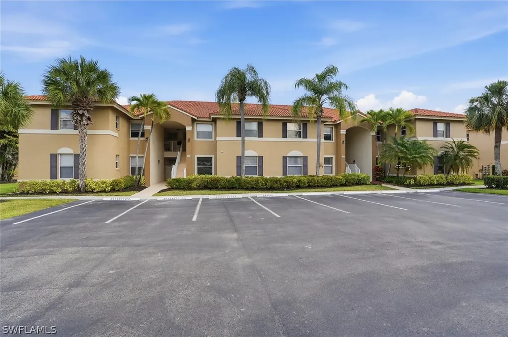 6560 Huntington Lakes Circle Naples FL 34119