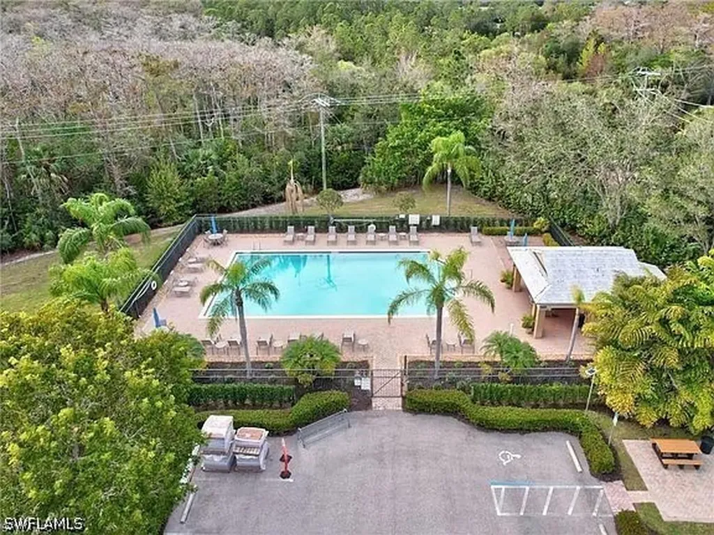 6560 Huntington Lakes Circle Naples FL 34119