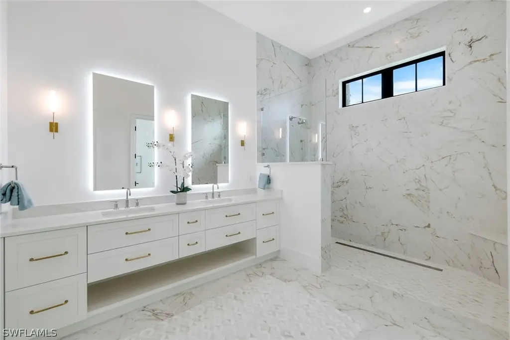 960 Iris Court Marco Island FL 34145