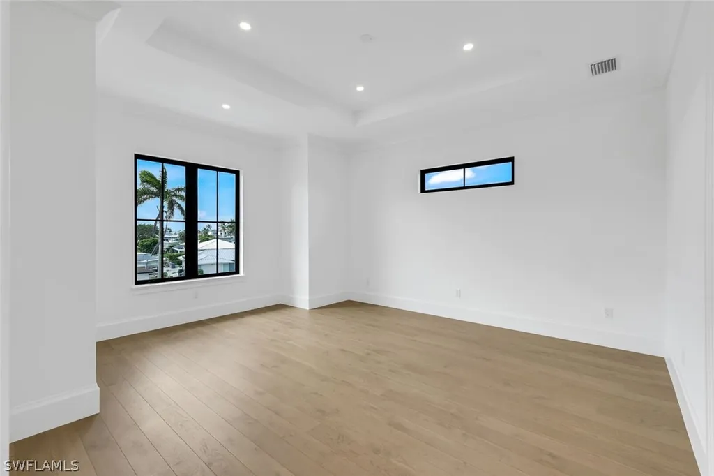 960 Iris Court Marco Island FL 34145
