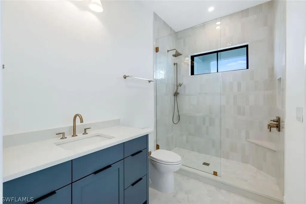 960 Iris Court Marco Island FL 34145