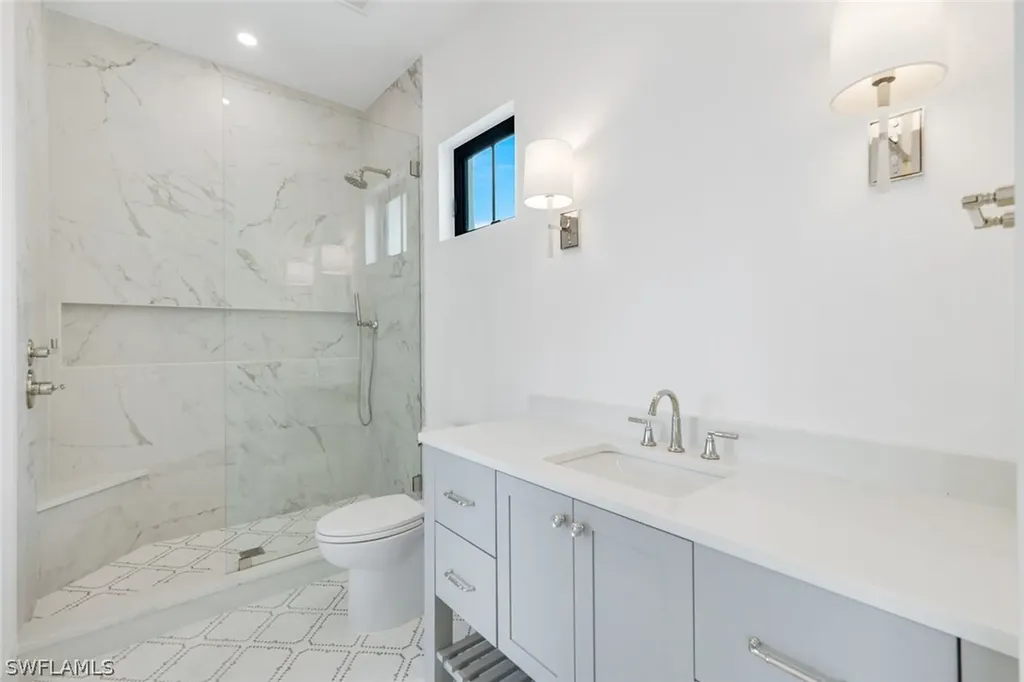 960 Iris Court Marco Island FL 34145