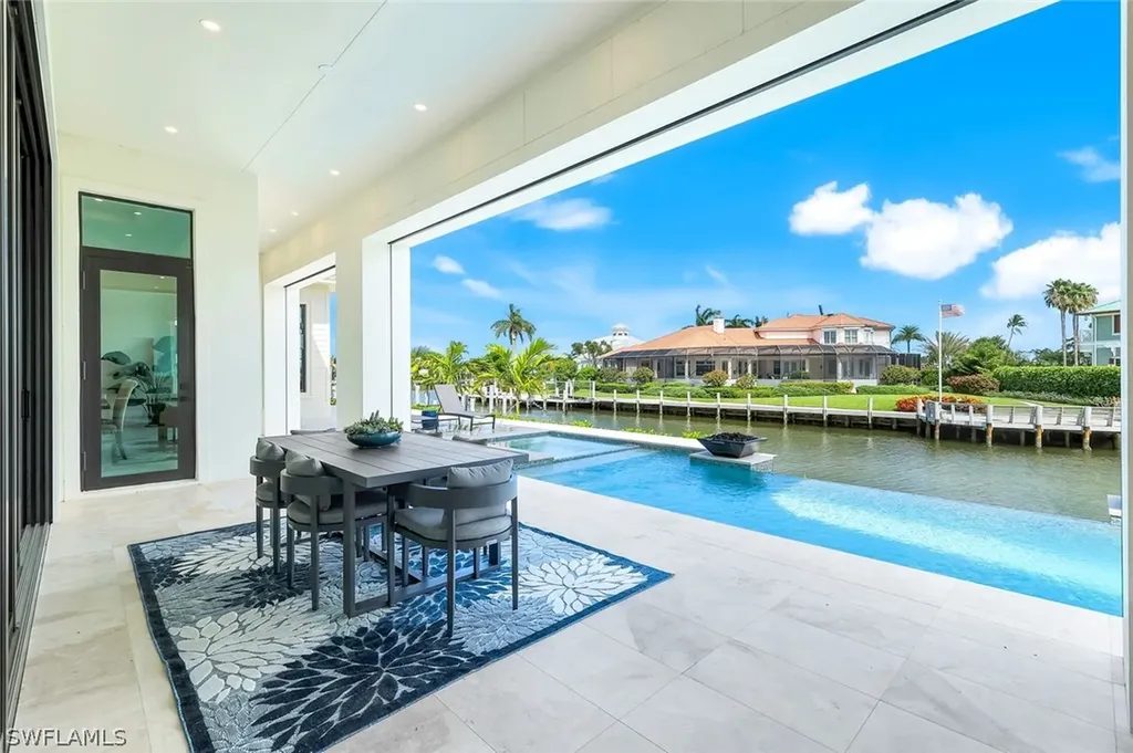 960 Iris Court Marco Island FL 34145