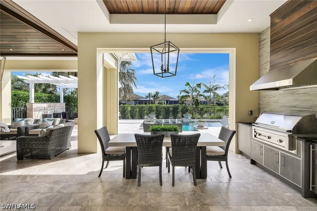 3208 Kumamoto Lane Naples FL 34114