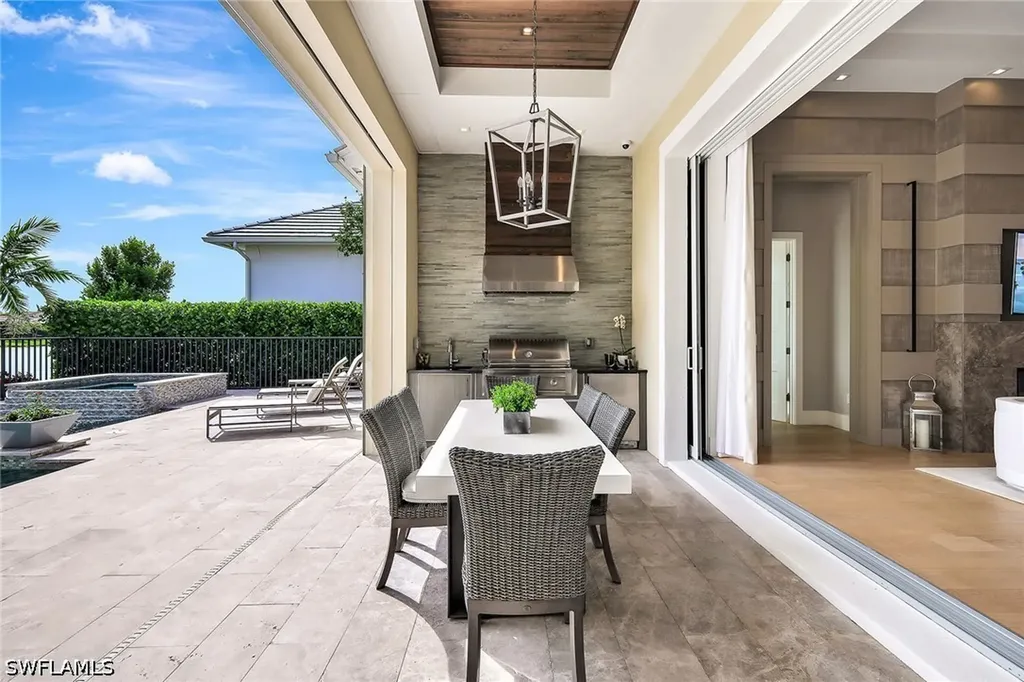 3208 Kumamoto Lane Naples FL 34114