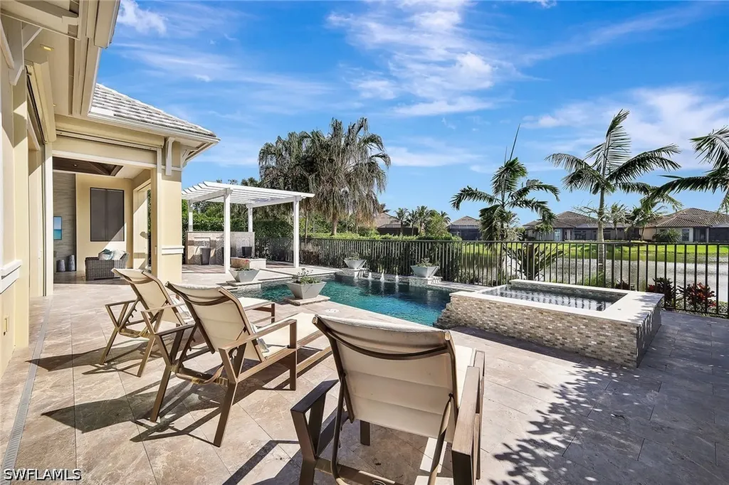 3208 Kumamoto Lane Naples FL 34114
