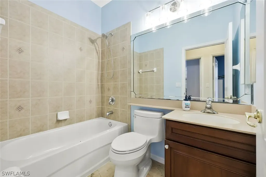 8301 Laurel Lakes Way Naples FL 34119