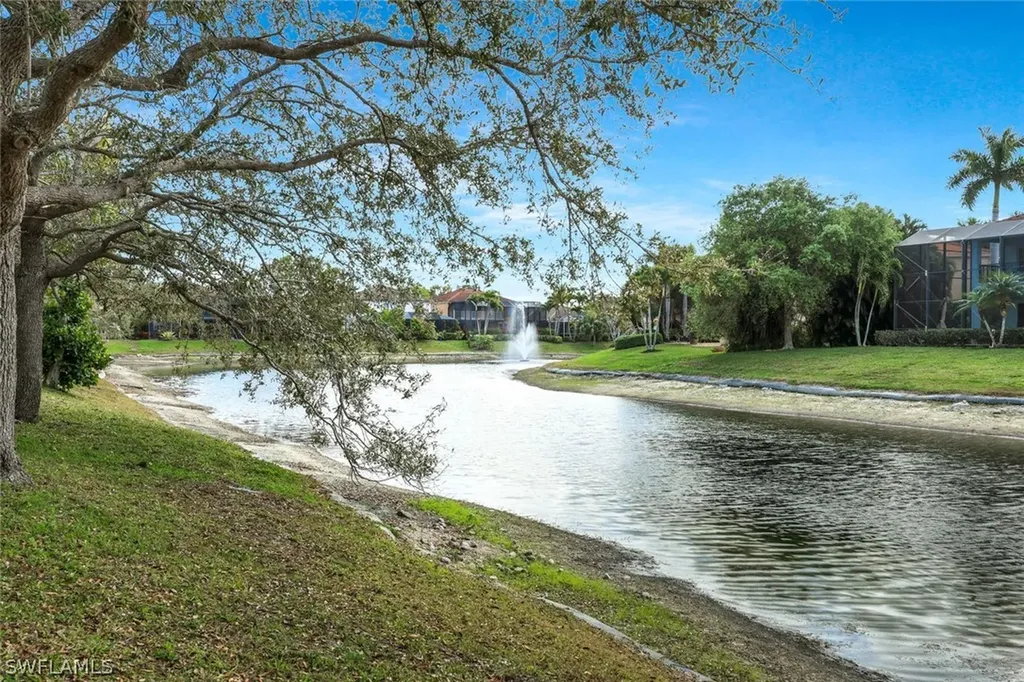 8301 Laurel Lakes Way Naples FL 34119