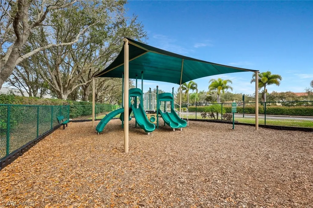 8301 Laurel Lakes Way Naples FL 34119