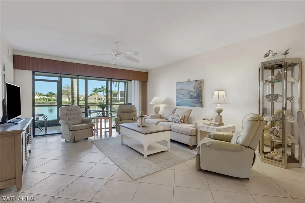 4310 Chantelle Drive Naples FL 34112