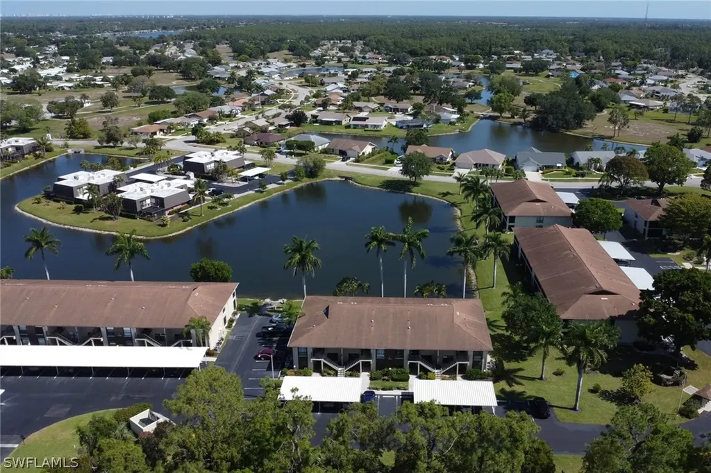 4310 Chantelle Drive Naples FL 34112