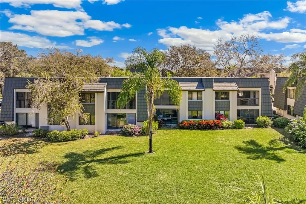 1529 Oyster Catcher Point Naples FL 34105