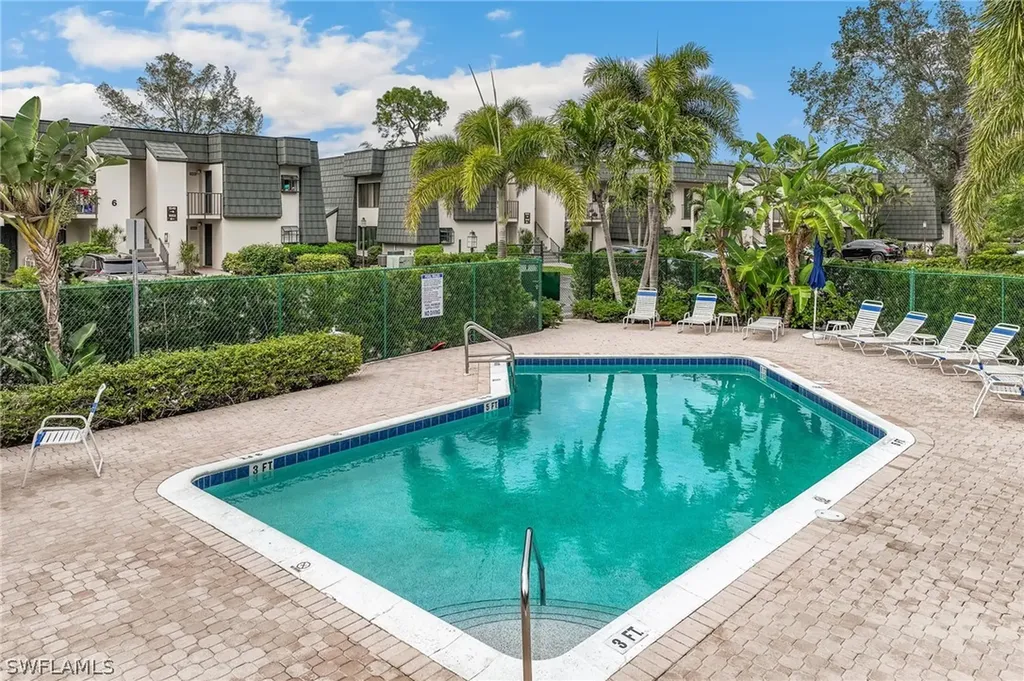 1529 Oyster Catcher Point Naples FL 34105