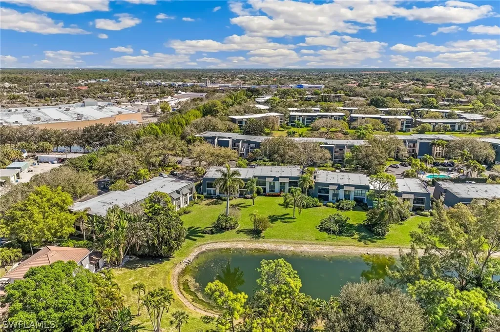 1529 Oyster Catcher Point Naples FL 34105