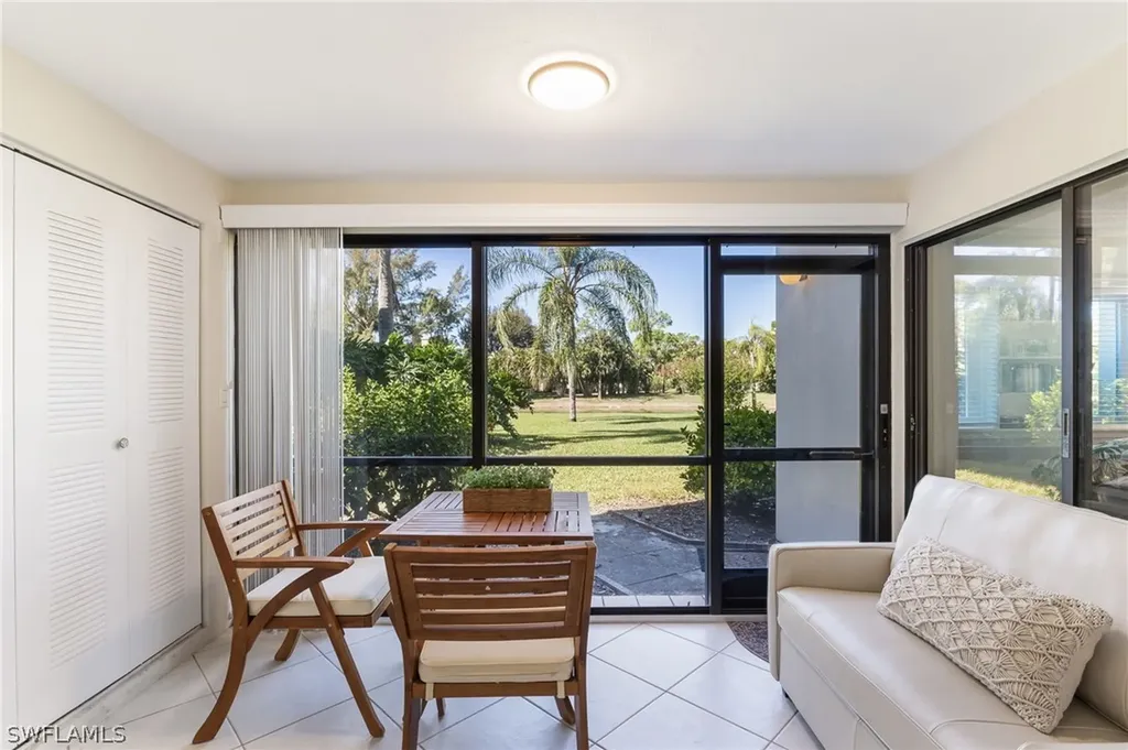 1529 Oyster Catcher Point Naples FL 34105