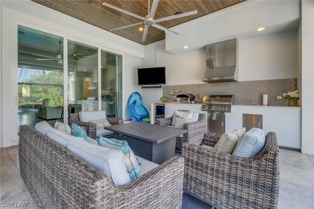 5166 Andros Drive Naples FL 34113